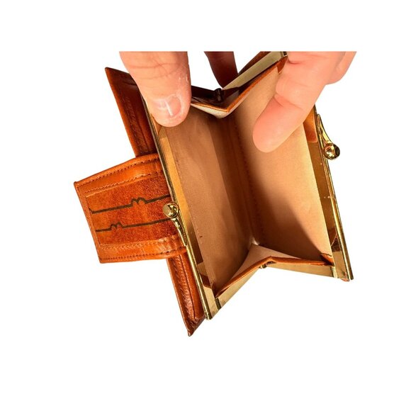 Vintage Royal K Brown Leather & Suede Wallet With Gold Clasp - Picture 5 of 8